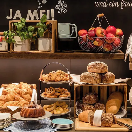 Szálloda One Stuttgart-bad Cannstatt 3*