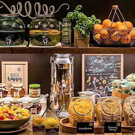 Hotel One Stuttgart-bad Cannstatt 3*
