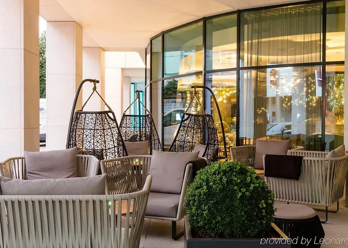 One Stuttgart-bad Cannstatt 3*