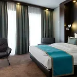One Stuttgart-bad Cannstatt 3*