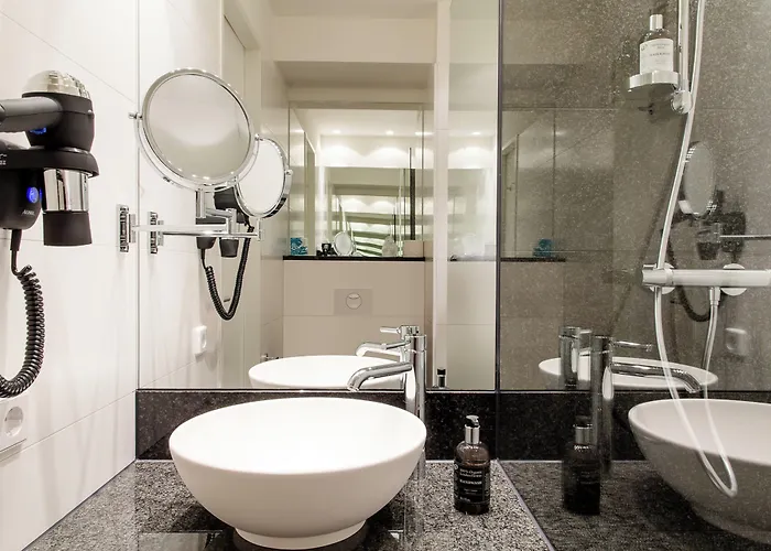 원 - 바트 칸슈타트 3* 슈투트가르트